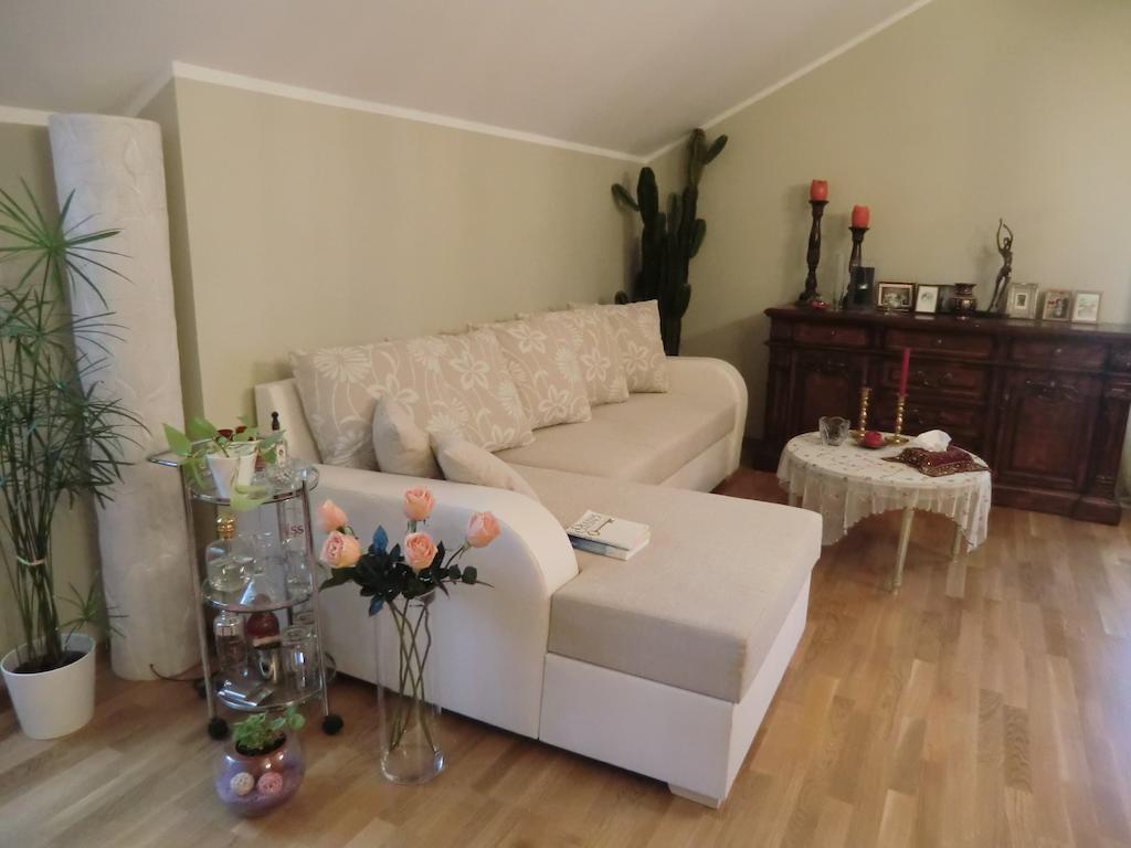 Kuressaare Romantic Apartment 部屋 写真