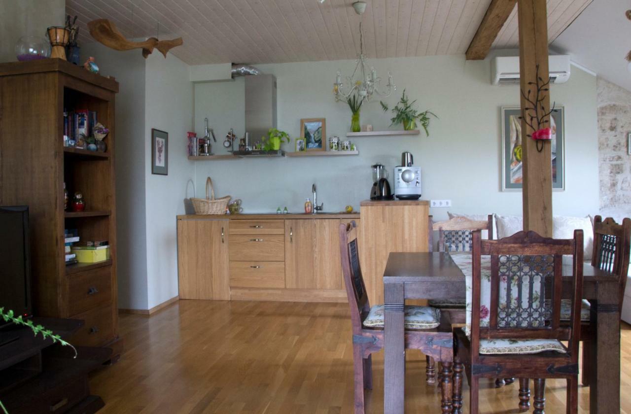 Kuressaare Romantic Apartment エクステリア 写真