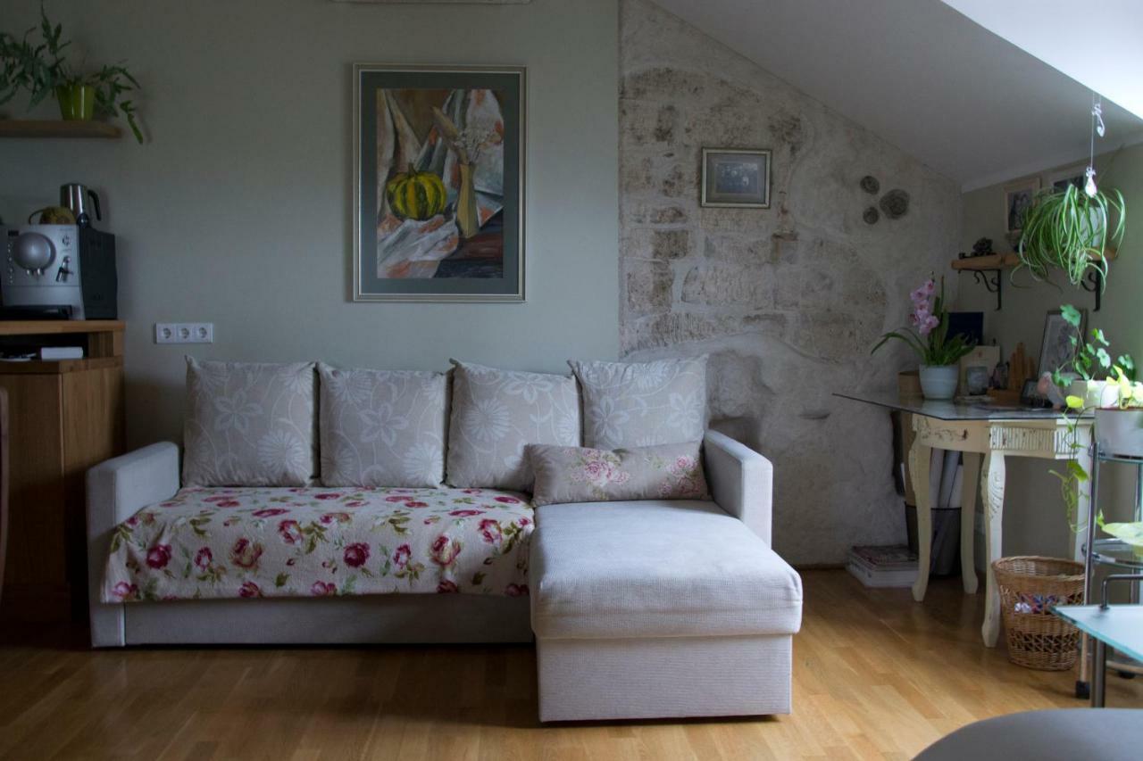 Kuressaare Romantic Apartment エクステリア 写真