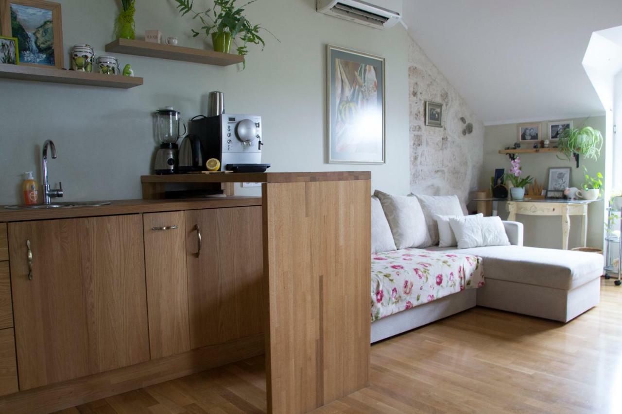 Kuressaare Romantic Apartment エクステリア 写真